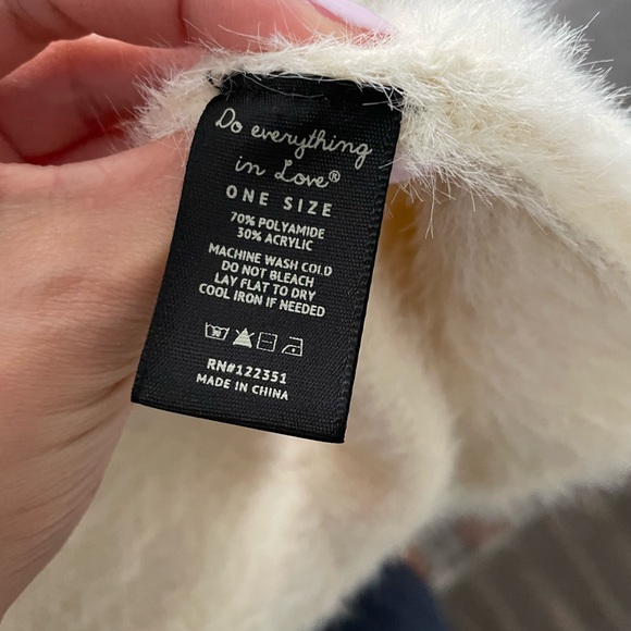 Anthropologie Sleeping On Snow Cozy Night Fuzzy Bell Sleeve Cardigan - Picture 5 of 5